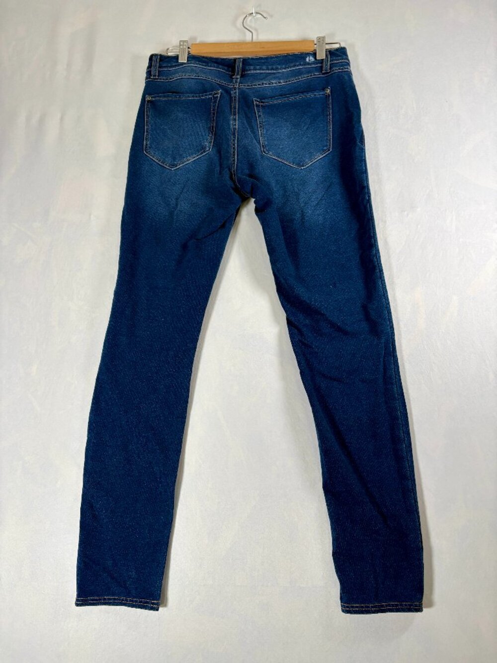 Kensie Jeans Size 10 Blue Stretch Skinny Denim Jeans